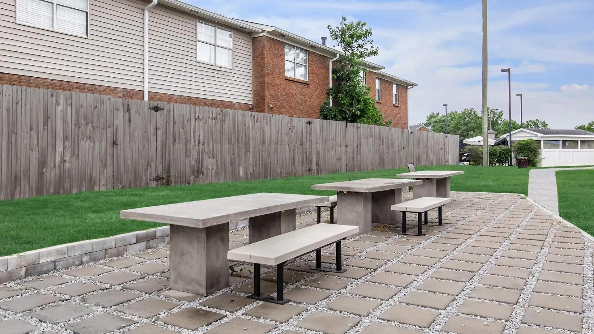 Brentwood P4 I Cozy & Comfy I 2Bd 15 Bth Apartment Nashville